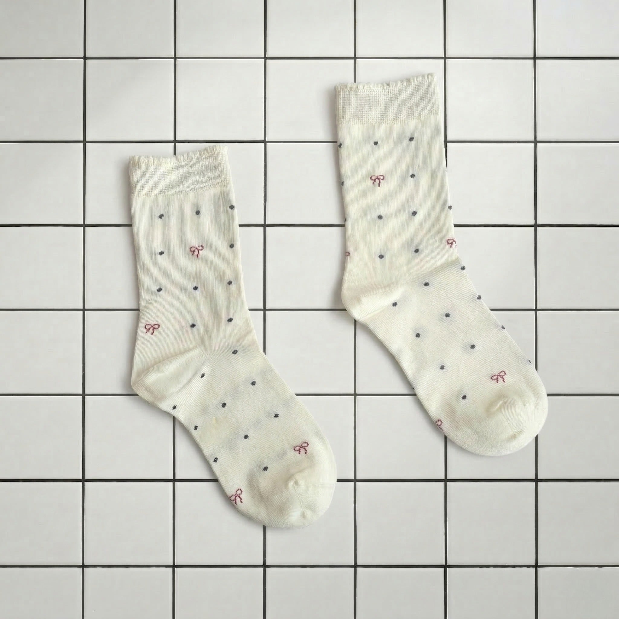 104. Dotted Polly with Tiny Red Bows